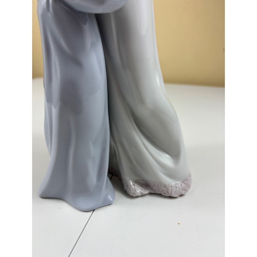 Lladro Mother & Child Porcelain Figurine 12" DAISA‎ 2000 Retired Embrace - Picture 3 of 16
